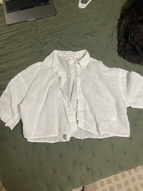 H&M White Cropped Linen Button-Down Shirt